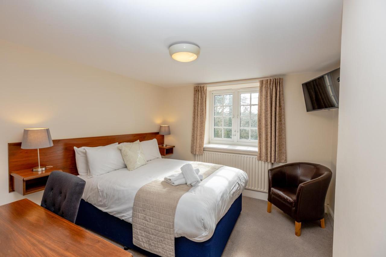The Angel Hotel Alton  Bagian luar foto